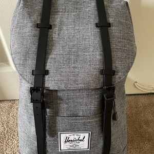 Herschel Retreat Backpack